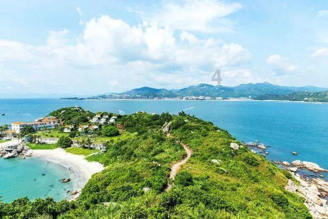 东方港湾22.06%收益率夺得中国百亿私募总冠军 但斌回应：去年重要的战略抉择是认为AI时代来临